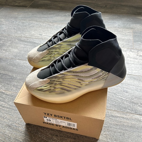 Adidas YEEZY QNTM BOOST BASKETBALL OG Kanye West - Picture 1 of 12